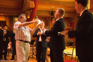 Julio Pane giving Sami Pirttilahti the 1st place award